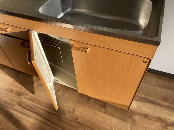 メゾンフロイデ三番館の物件内観写真